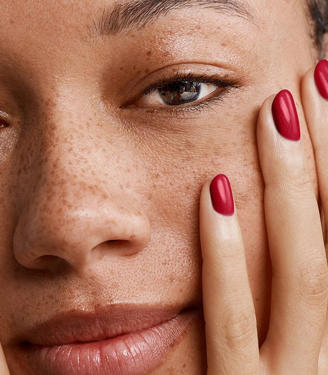 Pink Gellac - Rustic Red - Gellak - Vegan - Rood - Parel Finish - 15 Ml 2 Pink Gellac - Rustic Red - Gellak - Vegan - Rood - Parel Finish - 15 Ml - Afbeelding 2