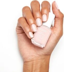 Essie - TREAT LOVE & COLOR™ - 10 Nudemood - Nagellak Transparant - 13,5 Ml 29 Essie - TREAT LOVE & COLOR™ - 10 Nudemood - Nagellak Transparant - 13,5 Ml -Nagelverzorging Winkel 1071x1200 3