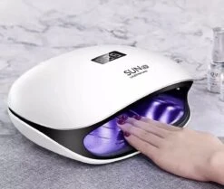 SUN® Professionele Nageldroger SUN 48 Watt LED UV - Nagel Lamp LED - Gel Nagellak - Gelpolish - Gel Nagels - Nagel Kit - Builder Gel - Acryl -Nagelverzorging Winkel 1200x1014 1