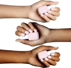 Essie Gifts - By - 513 Sheer Luck - Roze - 13,5 Ml 16 Essie Gifts - By - 513 Sheer Luck - Roze - 13,5 Ml -Nagelverzorging Winkel 1200x1147