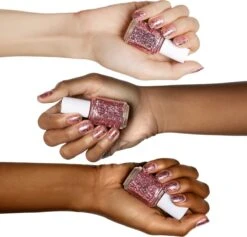 Essie A Cut Above - Glitter - Nagellak -Nagelverzorging Winkel 1200x1153 1