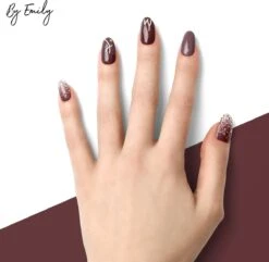 By Emily - Nagel Wrap - Star Struck | 14 Stickers | Nail Wrap | Nail Art | Trendy | Design | Nagellakvrij | Eenvoudig | Nagel Wrap | Nagel Stickers | Folie | Zelfklevend | Sjablonen -Nagelverzorging Winkel 1200x1173 9