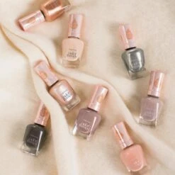 Sally Hansen Color Therapy Nagellak - 200 Powder Room -Nagelverzorging Winkel 1200x1200 225