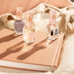 Sally Hansen Color Therapy Nagellak - 200 Powder Room -Nagelverzorging Winkel 1200x1200 228