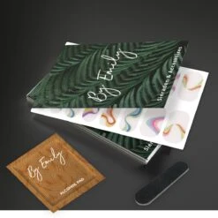 By Emily - Nagel Wrap - The Magic Belongs To Color | 16 Stickers | Nail Wrap | Nail Art | Trendy | Design | Nagellakvrij | Eenvoudig | Nagel Wrap | Nagel Stickers | Folie | Zelfklevend | Sjablonen -Nagelverzorging Winkel 1200x1200 908