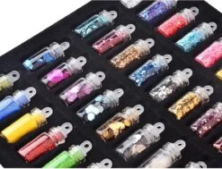 48 Potjes Glitter / Decoratie Voor Nail Art / Knutselen - Sparkolia Glitters Nagel Decoratie Set- 3D Nail Art Voor Gellak, Acryl Of Nagellak - Glitter, Poeder, Holografisch, Vlokken, Pailletten, Shimmer, Rhinestone - Verschillende Kleuren -Nagelverzorging Winkel 1200x920